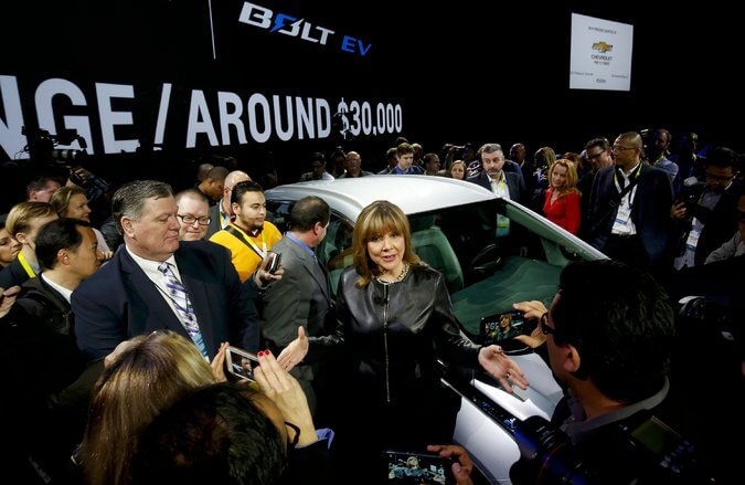 Carmakers Forge Ahead With Electric Vehicles